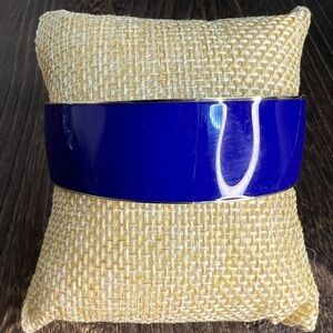 J. Crew Blue Enamel Gold Tone Bangle Bracelet 7 1/4” D8
